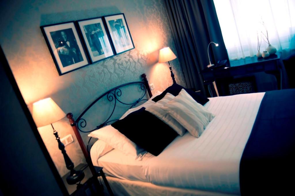 Dm Hotel Forbach Quarto foto